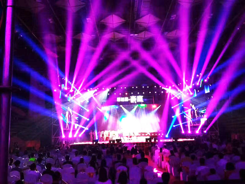 巡演活動會場舞美