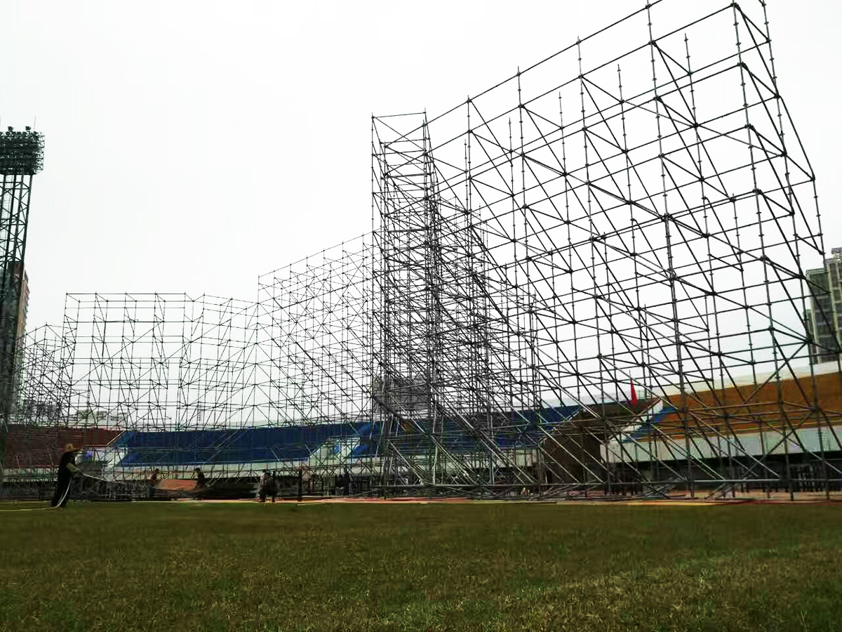 廣州演出公司提供的2016御景珺庭群星演唱會演出案例2